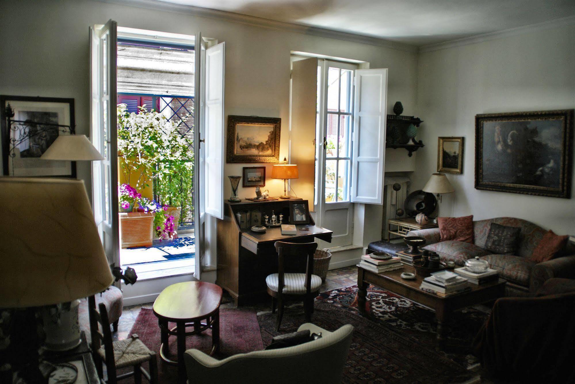B&B Casa De Luca A Campo De Fiori Rome Bagian luar foto